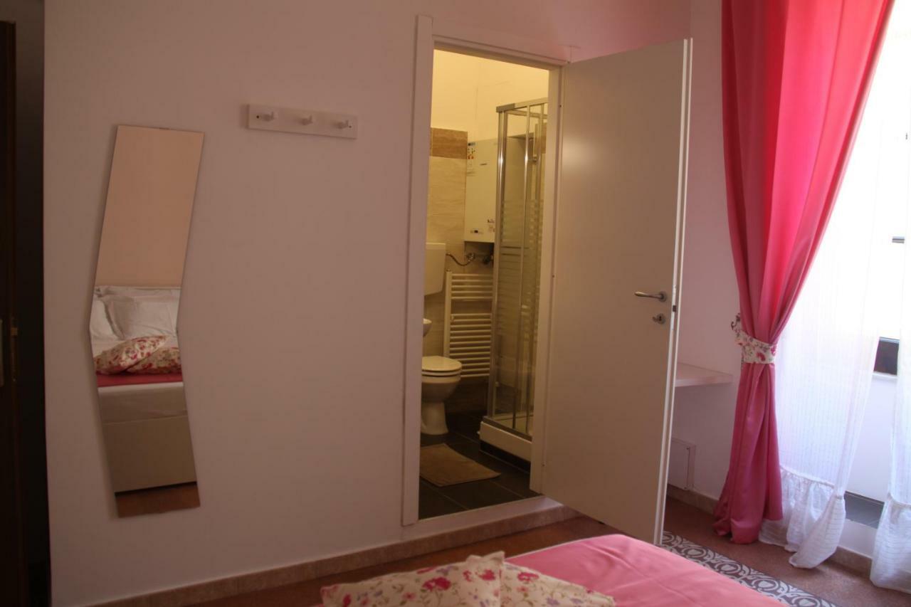 B&B Le Porte Di Napoli Екстериор снимка