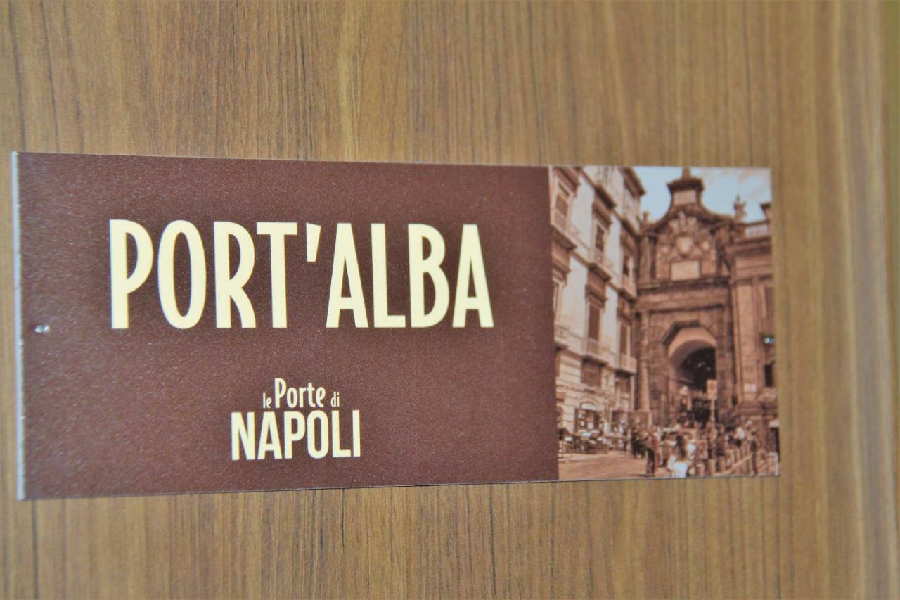 B&B Le Porte Di Napoli Екстериор снимка